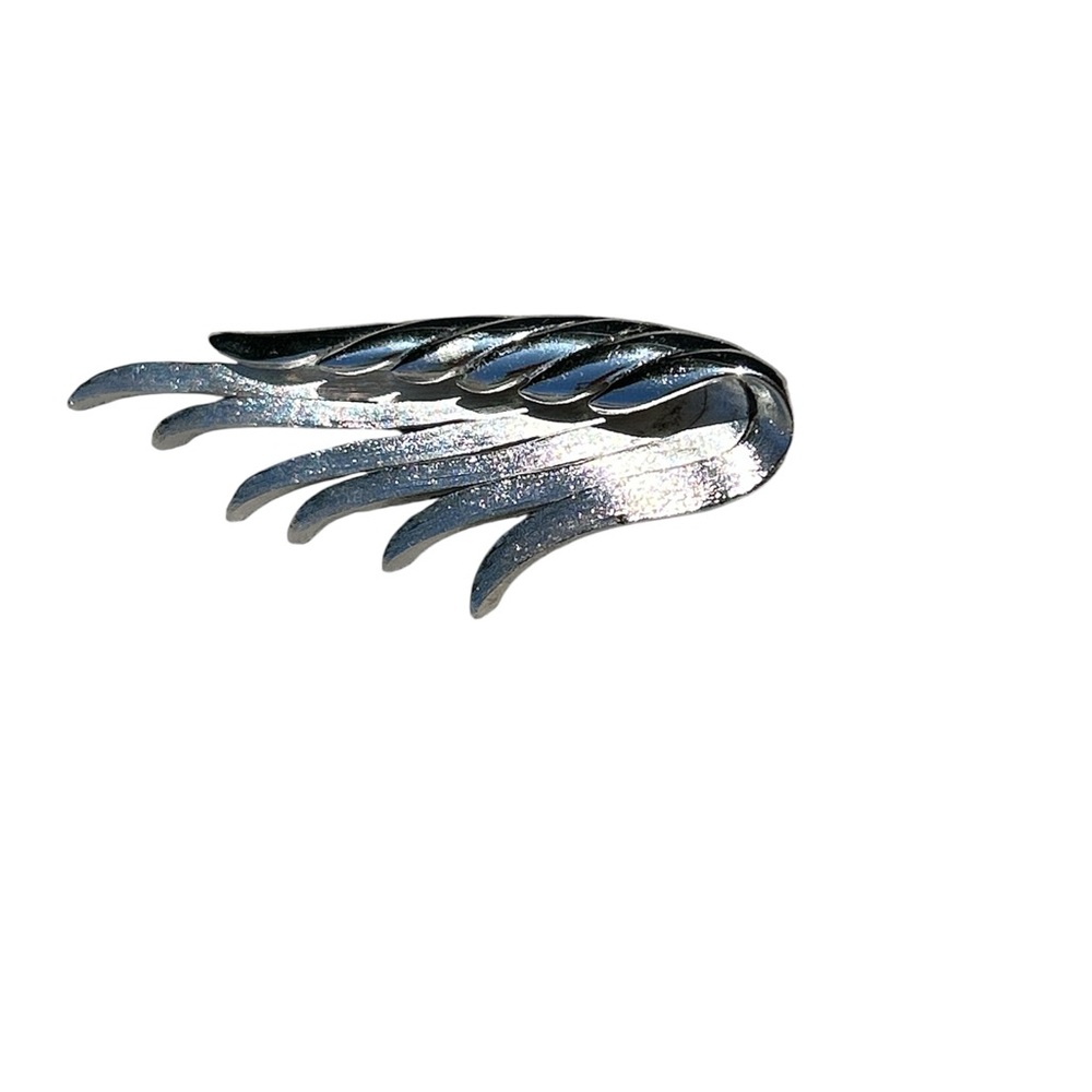 Monet Brooch Pin Silver 2-toned Brushed Shiny Leaf